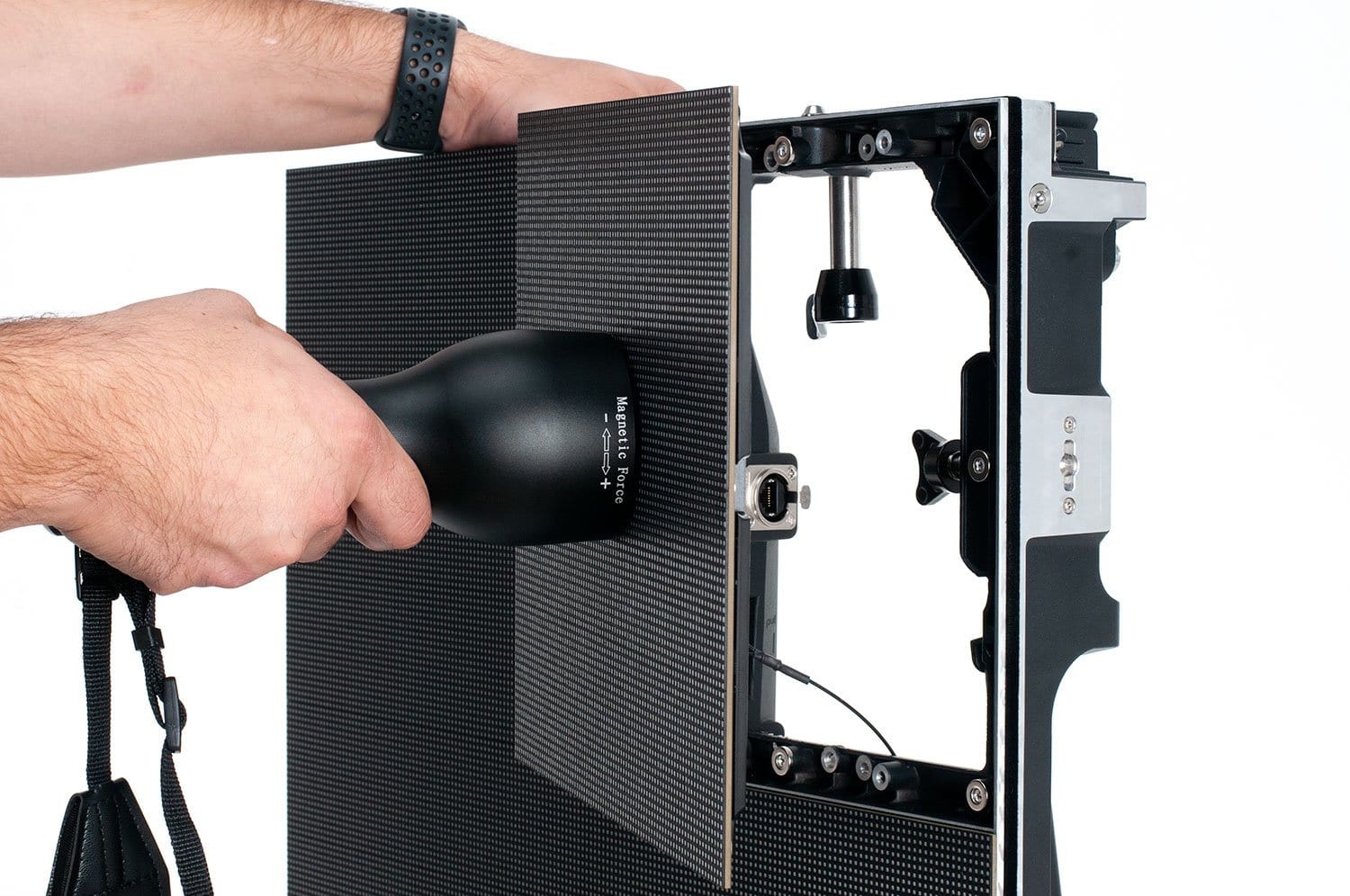 ADJ VSM111 - The Ultimate Magnetic Module Removal Wizard