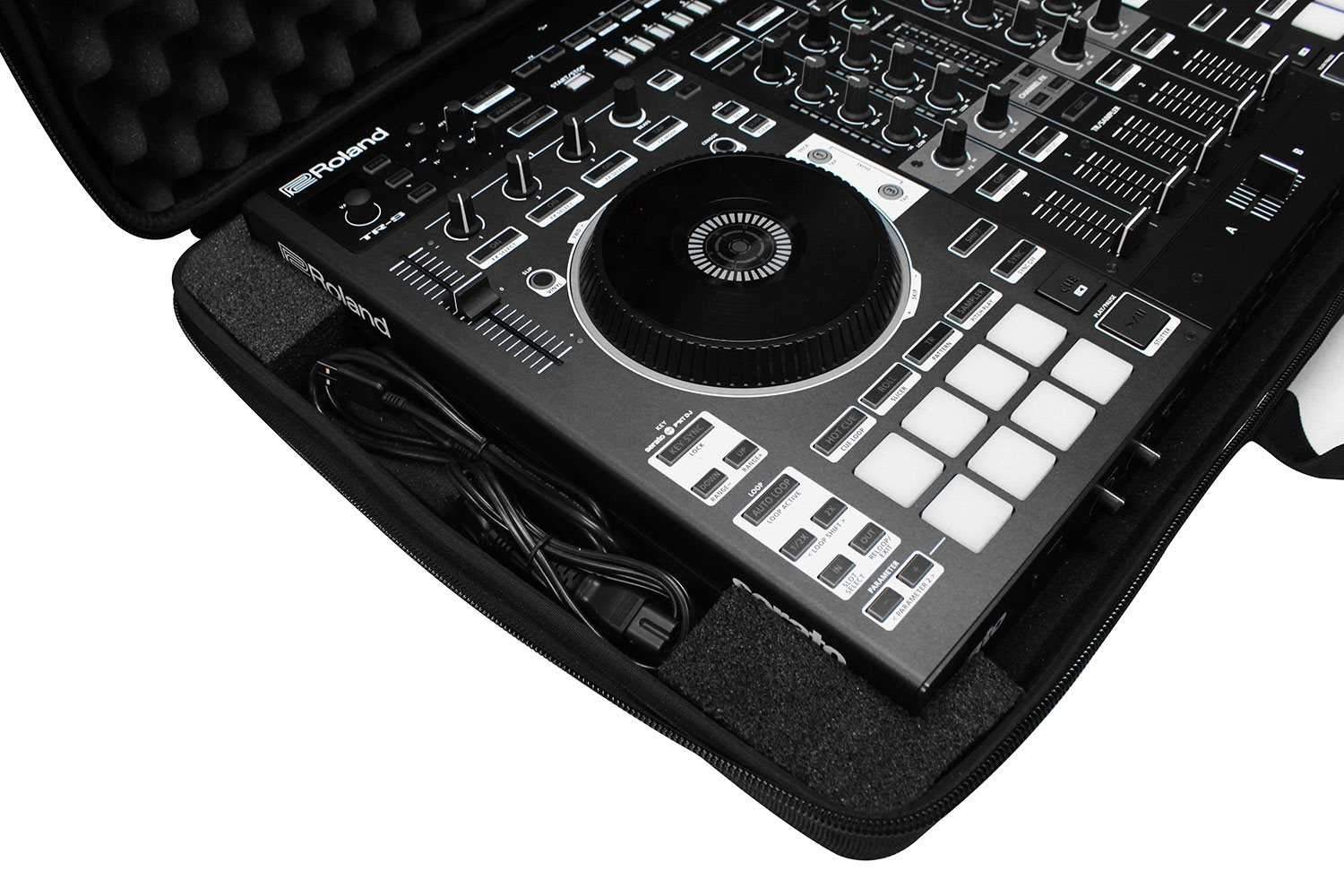 Odyssey Streemline Universal XL Controller Bag - Your DJ Gear's Ultimate Protector