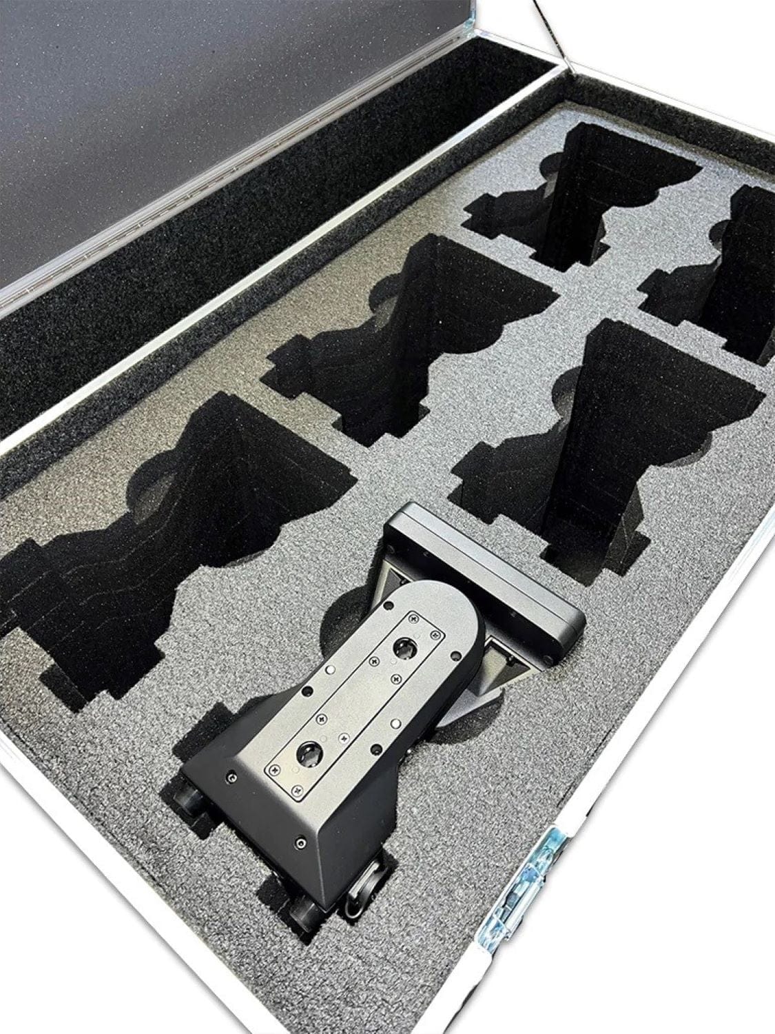 ChauvetPro Color Strike-M 6-Fixture Roadcase - Your Fixture's Protective Companion