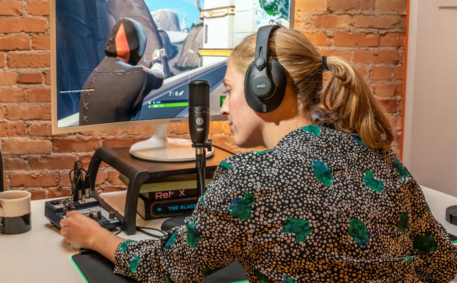 AKG K361 BT Bluetooth Closed-Back Headphones - Your Ultimate Audio Companion