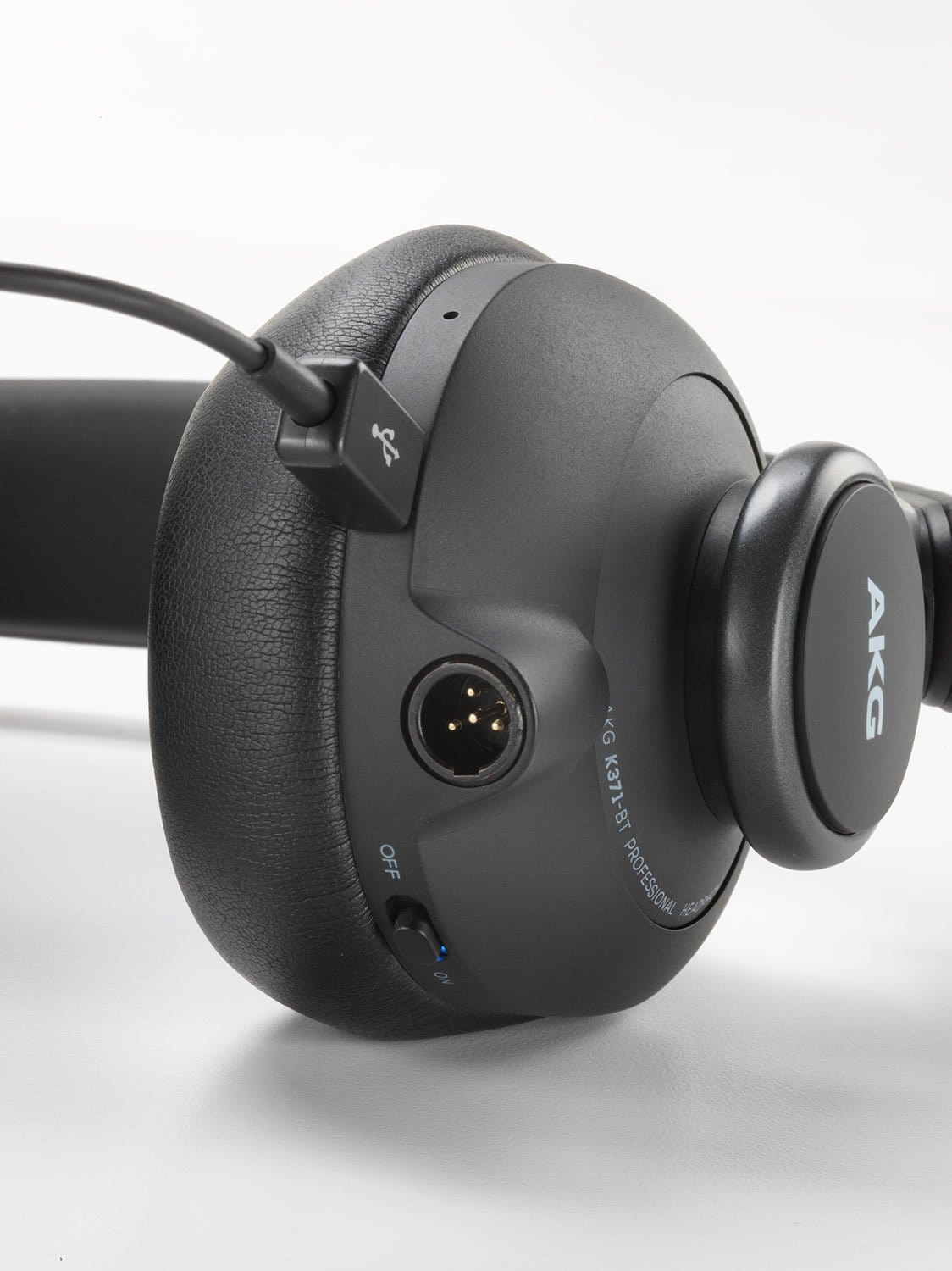 AKG K371 BT Bluetooth Closed-Back Headphones - Studio-Quality Sound on the Go