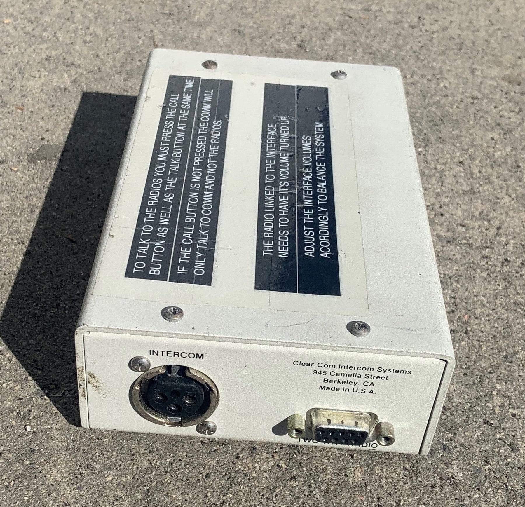 Clear-Com TW-20: Effortless Intercom to Walkie Talkie Connectivity